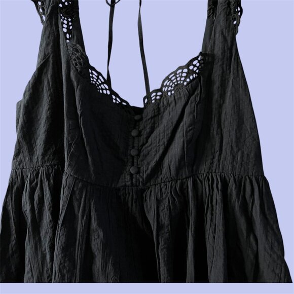New UO Wildflower lace Babydoll Dress Large - Picture 2 of 3